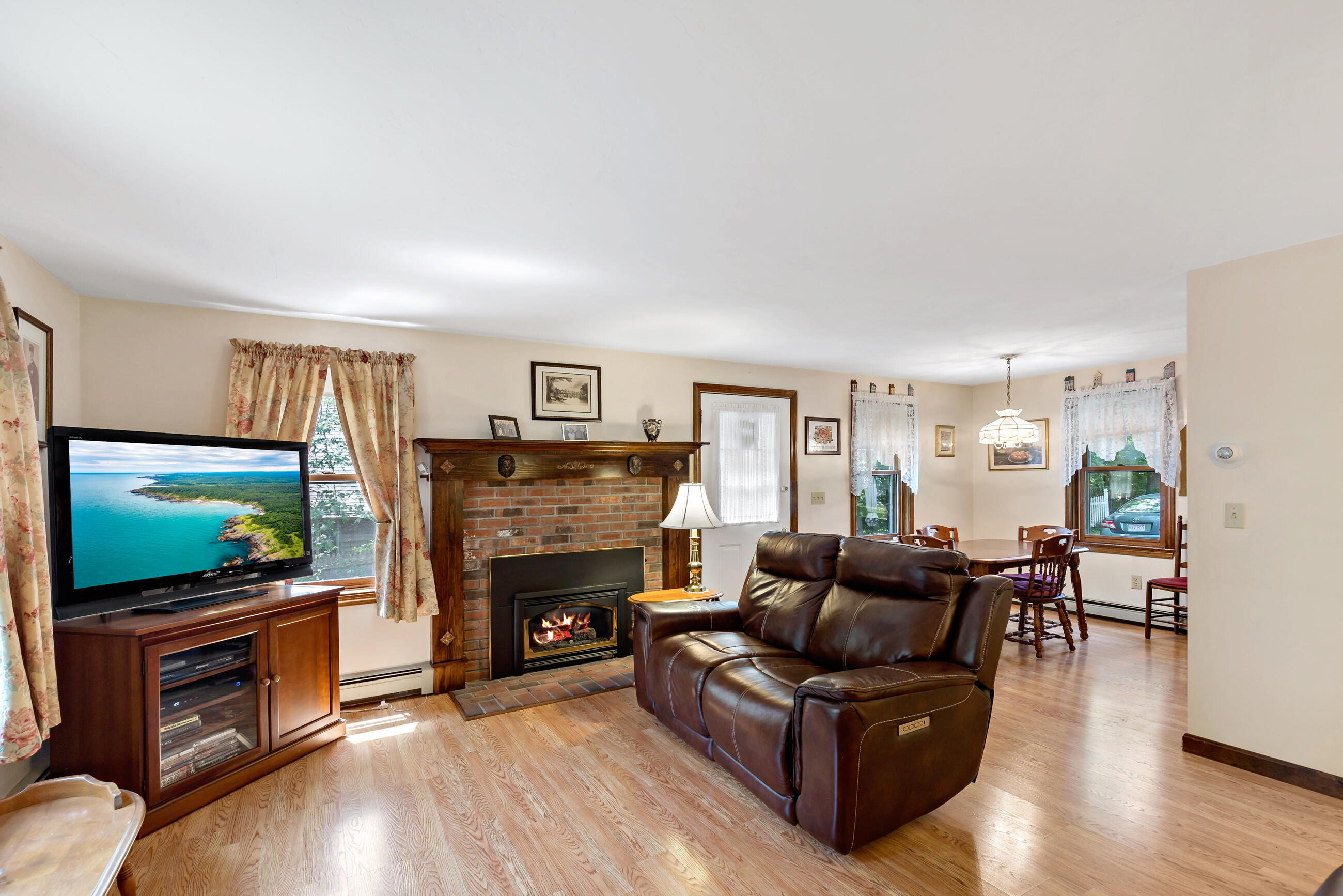 28 Cranberry Avenue Mashpee, MA 02649 - Photo 17 of 32 28 Cranberry