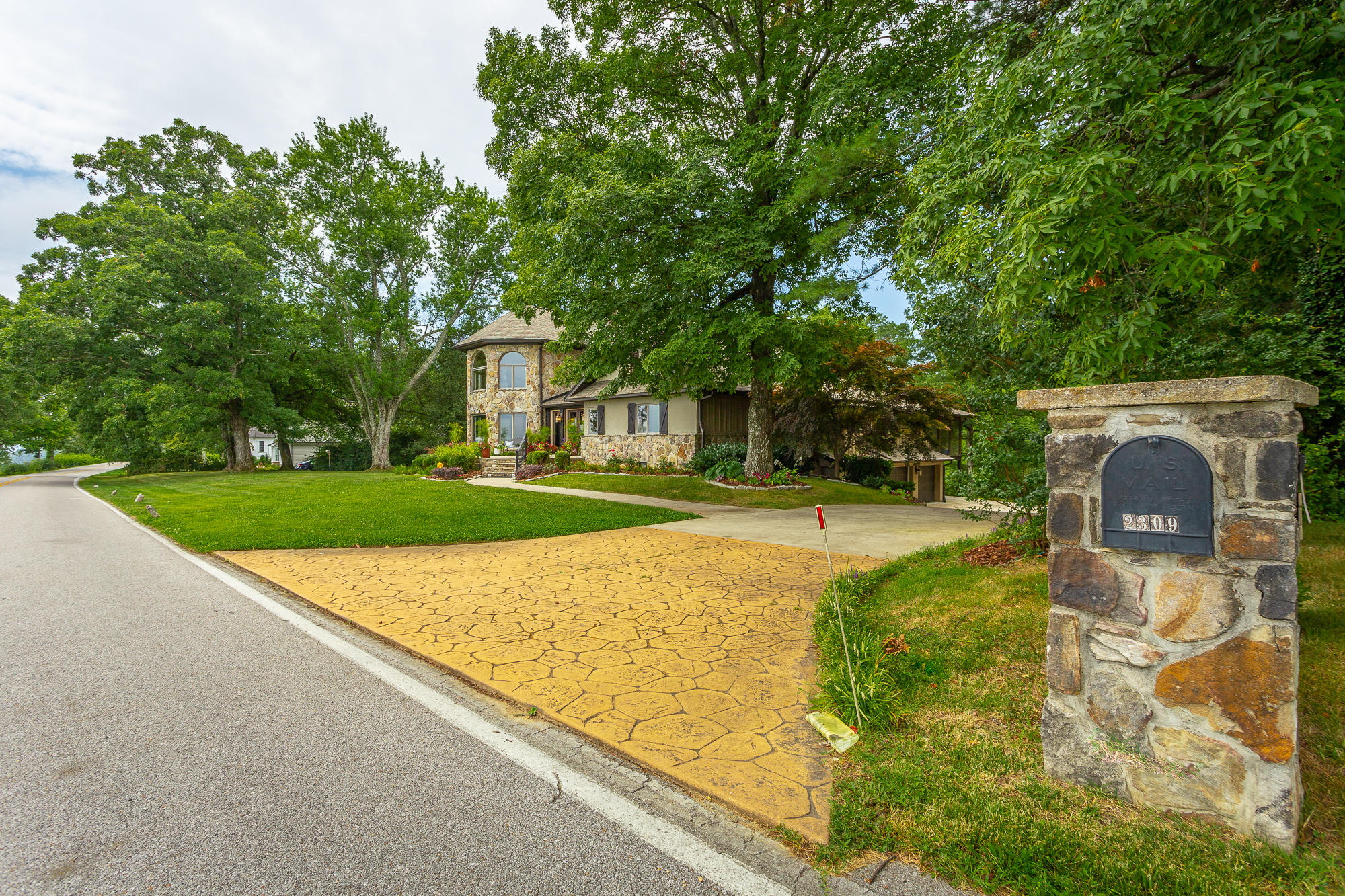 2309 East Brow Road Signal Mountain, TN 37377 - Photo 108 of 212 2309 E Brow Rd. HD-106