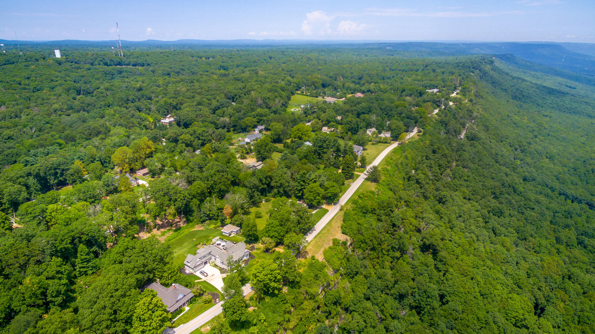 2309 East Brow Road Signal Mountain, TN 37377 - Photo 175 of 212 2309 E Brow Rd. HD-177