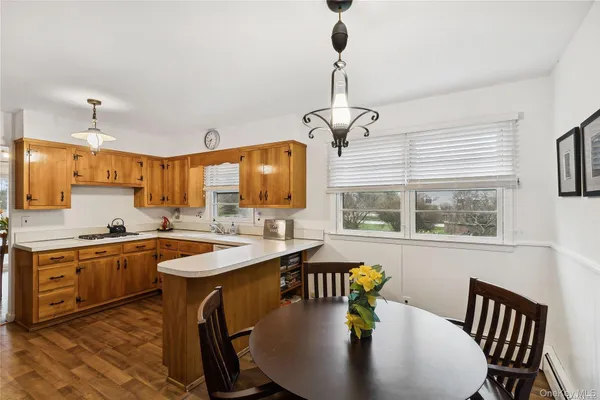 $3,950 | 990 3 Waters Lane, Orient, NY 11957