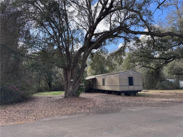 30385 Sally Welch Road Lacombe, LA 70445 - Photo 2 of 5