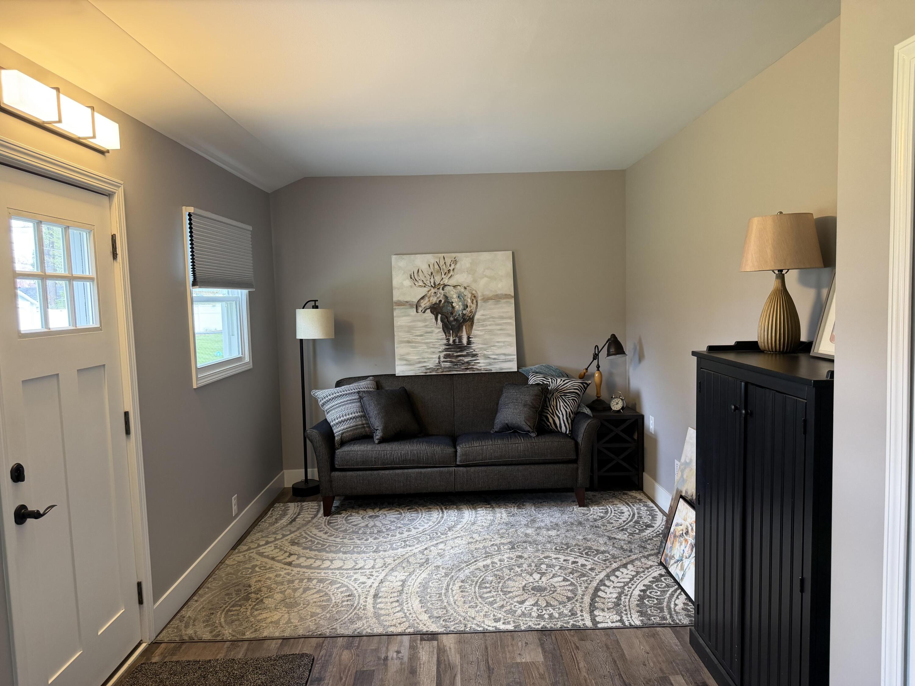 46329 Huling Street Utica, MI 48317 - Photo 12 of 14 IMG_7793
