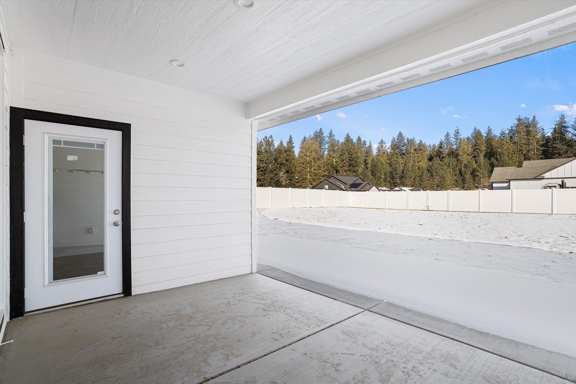 3405 East Yearling Road Chattaroy, WA 99003 - Photo 25 of 32