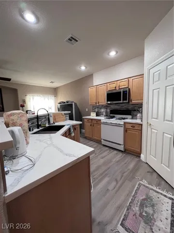 $1,855 | 6463 East Elwood Mead Avenue, Unit 103, Las Vegas, NV 89156