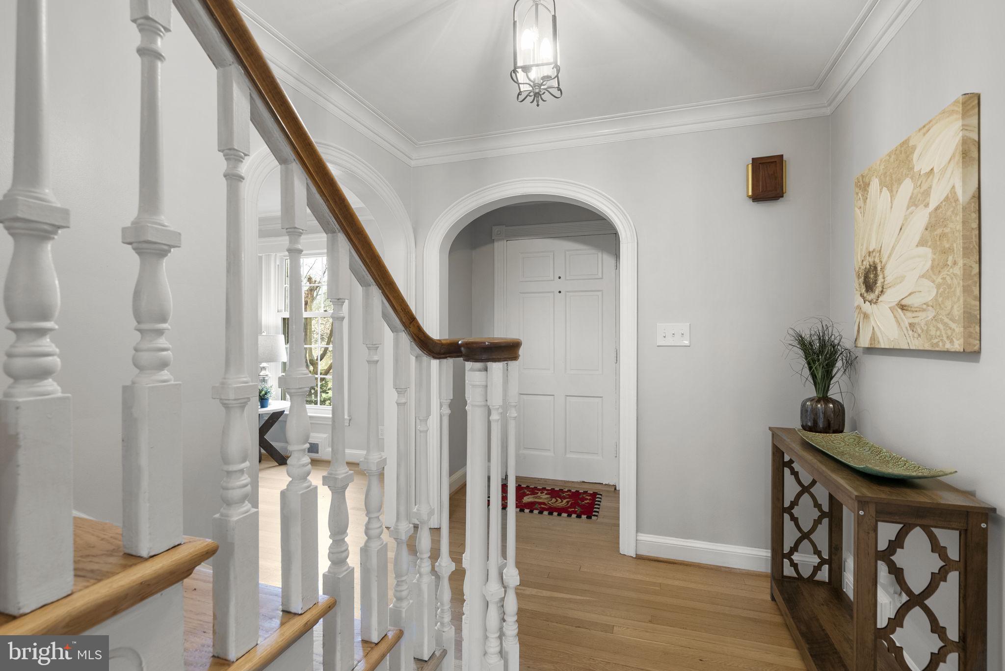 16510 Batchellors Forest Road Olney, MD 20832 - Photo 8 of 62 Charming Foyer