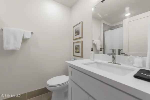 $469,000 | 315 Main Street, Unit H, Bay St. Louis, MS 39520