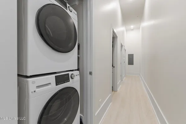 $469,000 | 315 Main Street, Unit H, Bay St. Louis, MS 39520