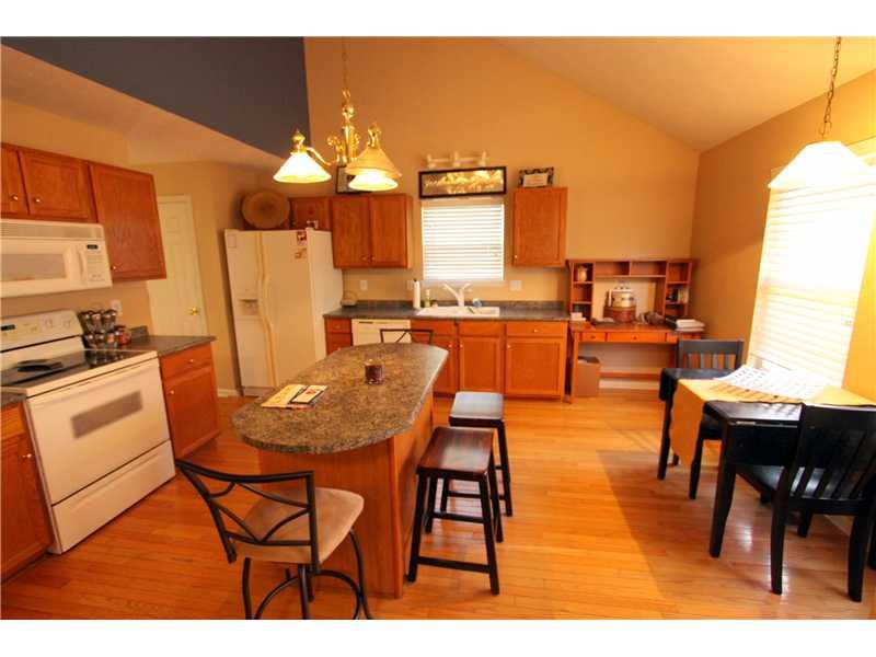 5009 Melbourne Road Indianapolis, IN 46228 - Photo 4 of 13 Gallery Image 4