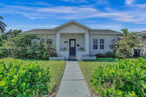 $1,275,000 | 8900 Harding Avenue, Surfside, FL 33154