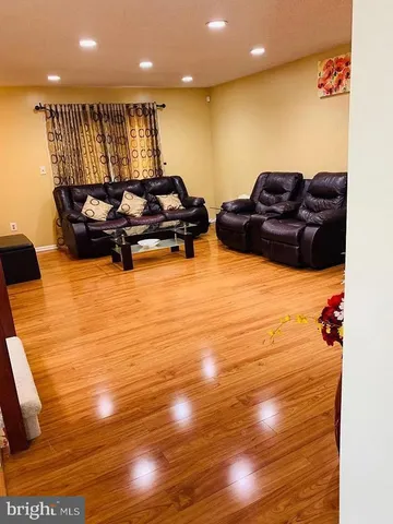 $4,300 | 2 Halstead Place, Princeton, NJ 08540