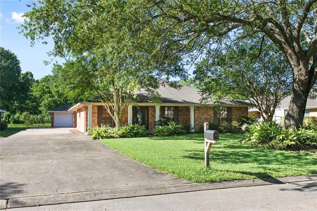 208 Somerset Road Laplace, LA 70068 - Photo 1 of 16 Gallery Image 1