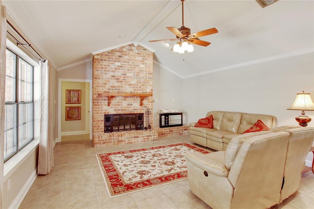 208 Somerset Road Laplace, LA 70068 - Photo 3 of 16 Gallery Image 3