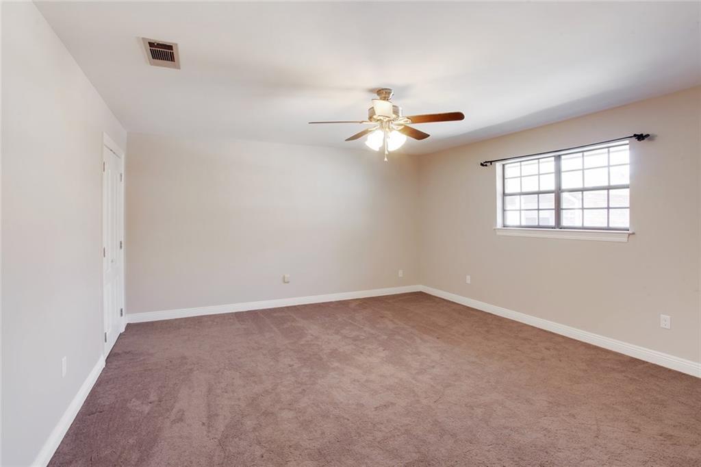 208 Somerset Road Laplace, LA 70068 - Photo 9 of 16 Gallery Image 9