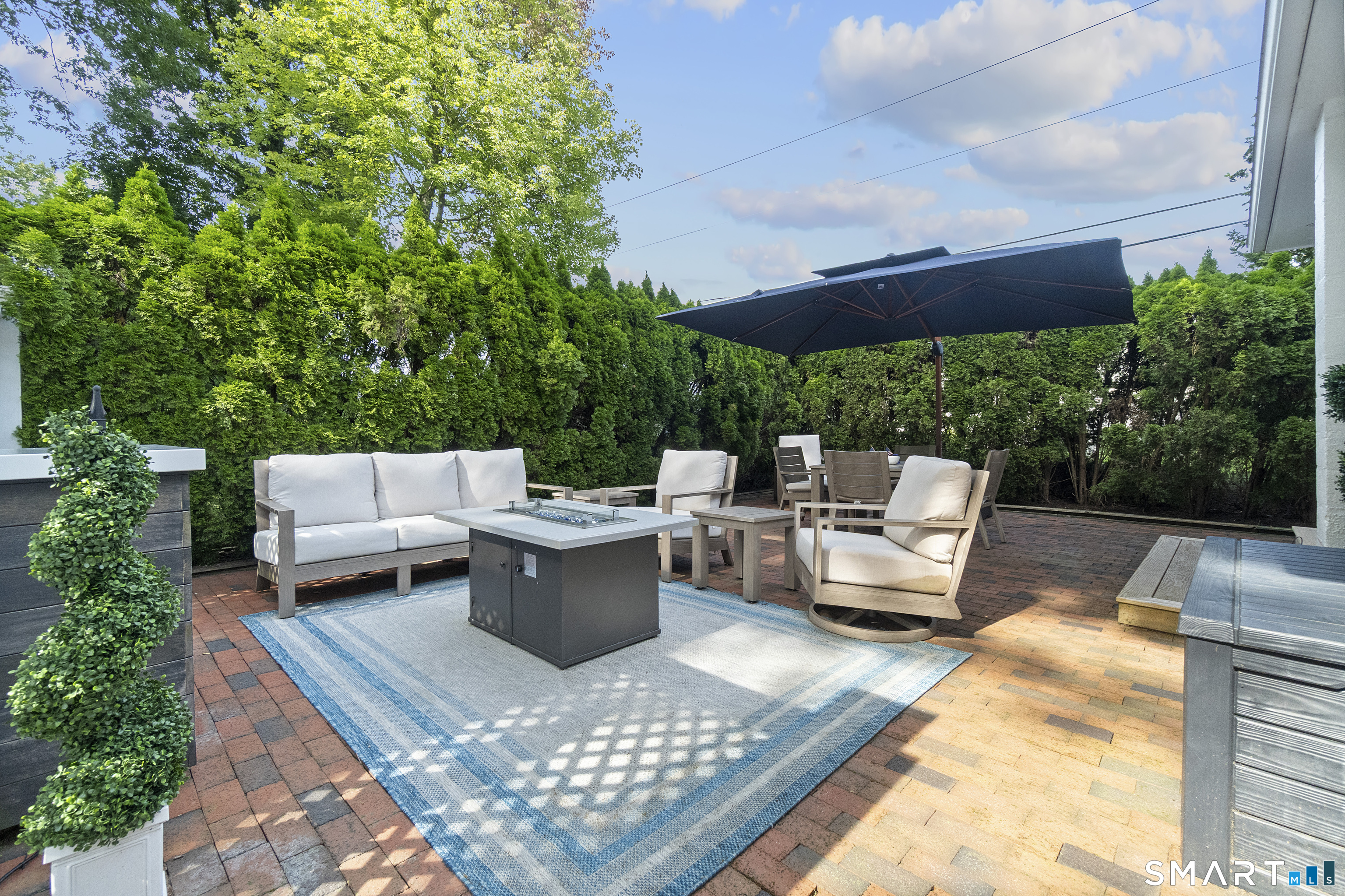 215 Mamanasco Road, Unit 215 Ridgefield, CT 06877 - Photo 13 of 23 Gallery Image 13