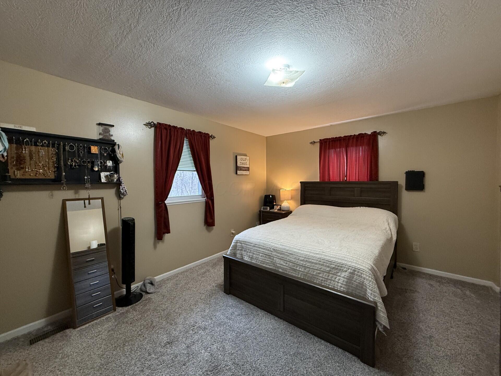 31108 Mays Road Logan, OH 43138 - Photo 12 of 23 Owners Suite