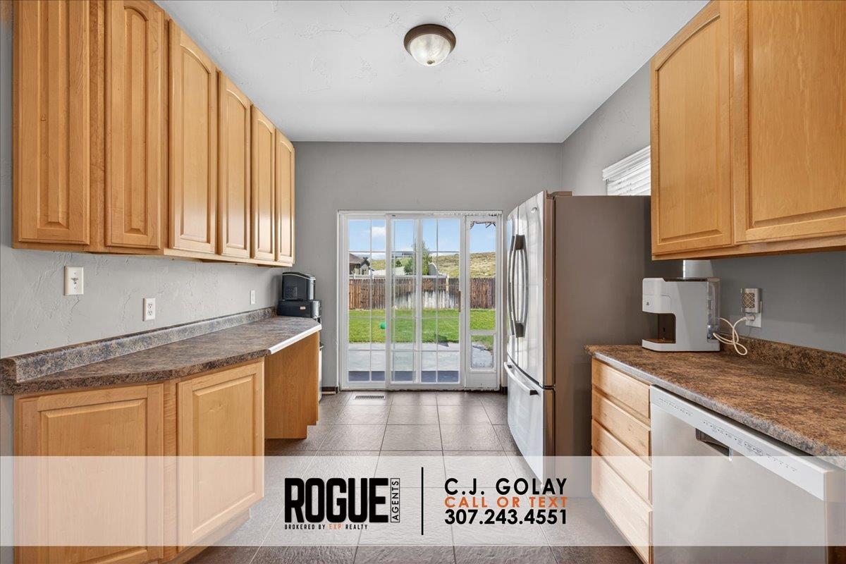 6041 South Spruce Street Casper, WY 82601 - Photo 14 of 49