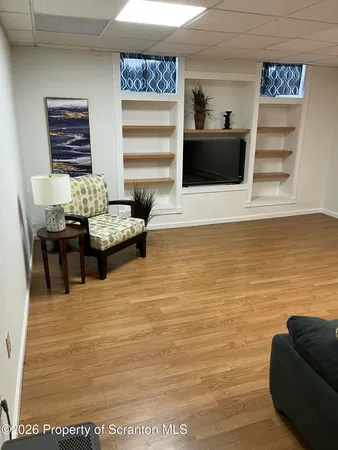 $950 | 436 Ziegler Street, Dupont, PA 18641