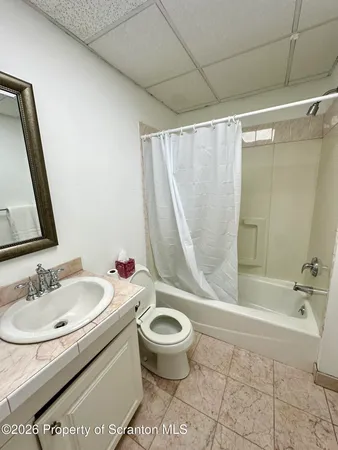 $950 | 436 Ziegler Street, Dupont, PA 18641