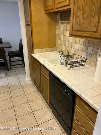 $950 | 436 Ziegler Street, Dupont, PA 18641