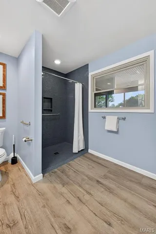 $750,000 | 4931 Theiss Road, St. Louis, MO 63128