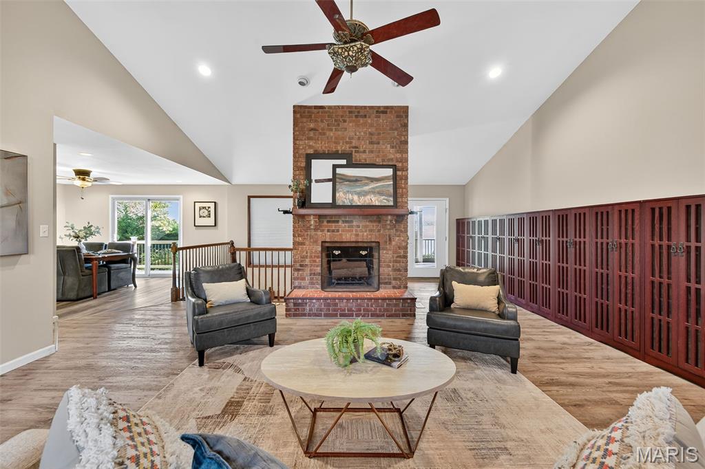 4931 Theiss Road St. Louis, MO 63128 - Photo 3 of 78 Gallery Image 3