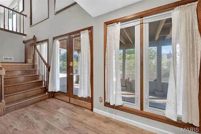 $750,000 | 4931 Theiss Road, St. Louis, MO 63128