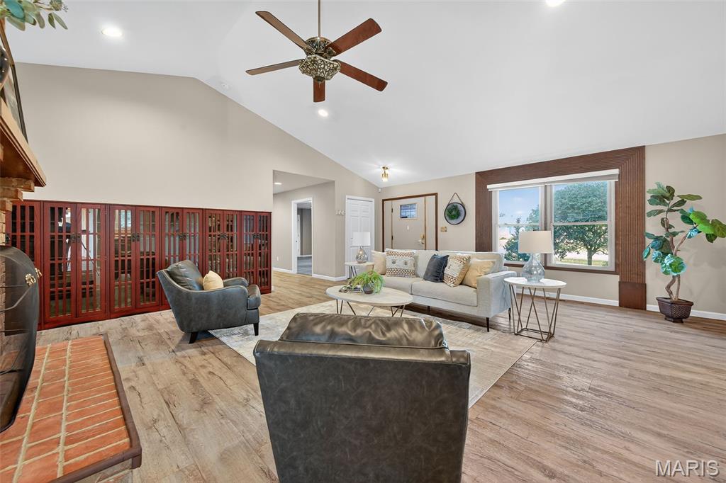 4931 Theiss Road St. Louis, MO 63128 - Photo 7 of 78 Gallery Image 7
