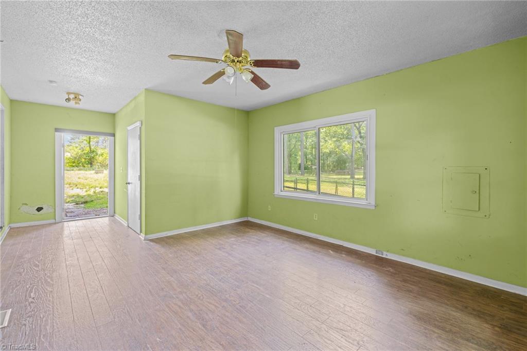 2512 Friendly Trail Raleigh, NC 27610 - Photo 19 of 41