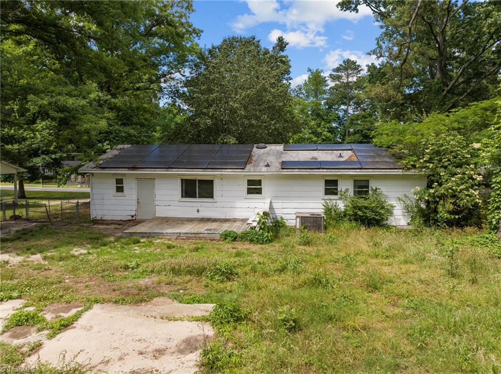 2512 Friendly Trail Raleigh, NC 27610 - Photo 37 of 41