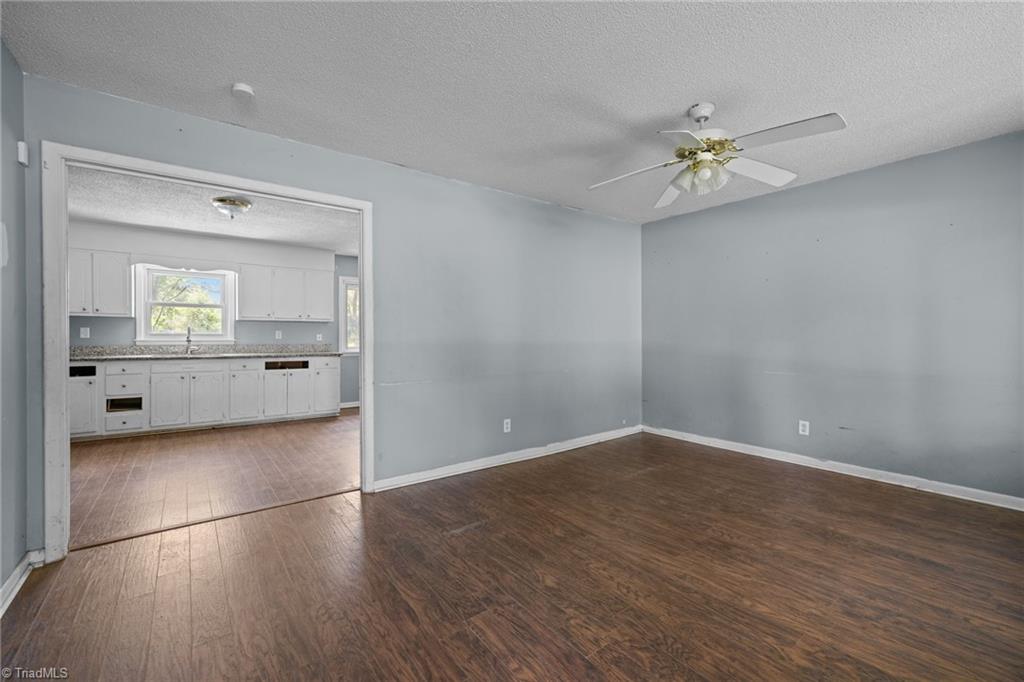 2512 Friendly Trail Raleigh, NC 27610 - Photo 6 of 41