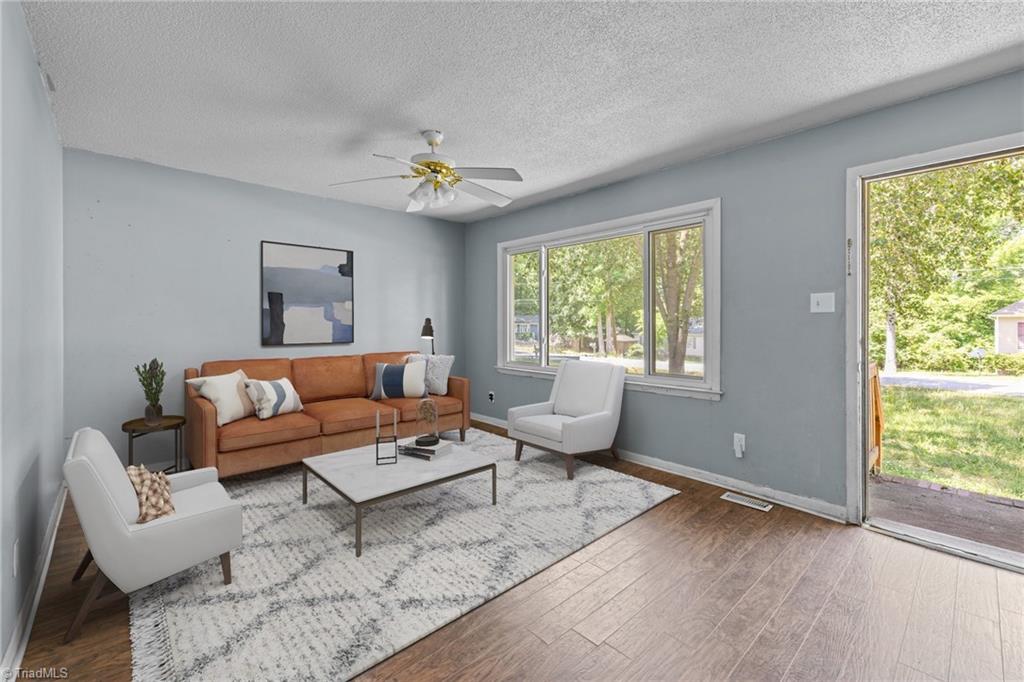 2512 Friendly Trail Raleigh, NC 27610 - Photo 7 of 41