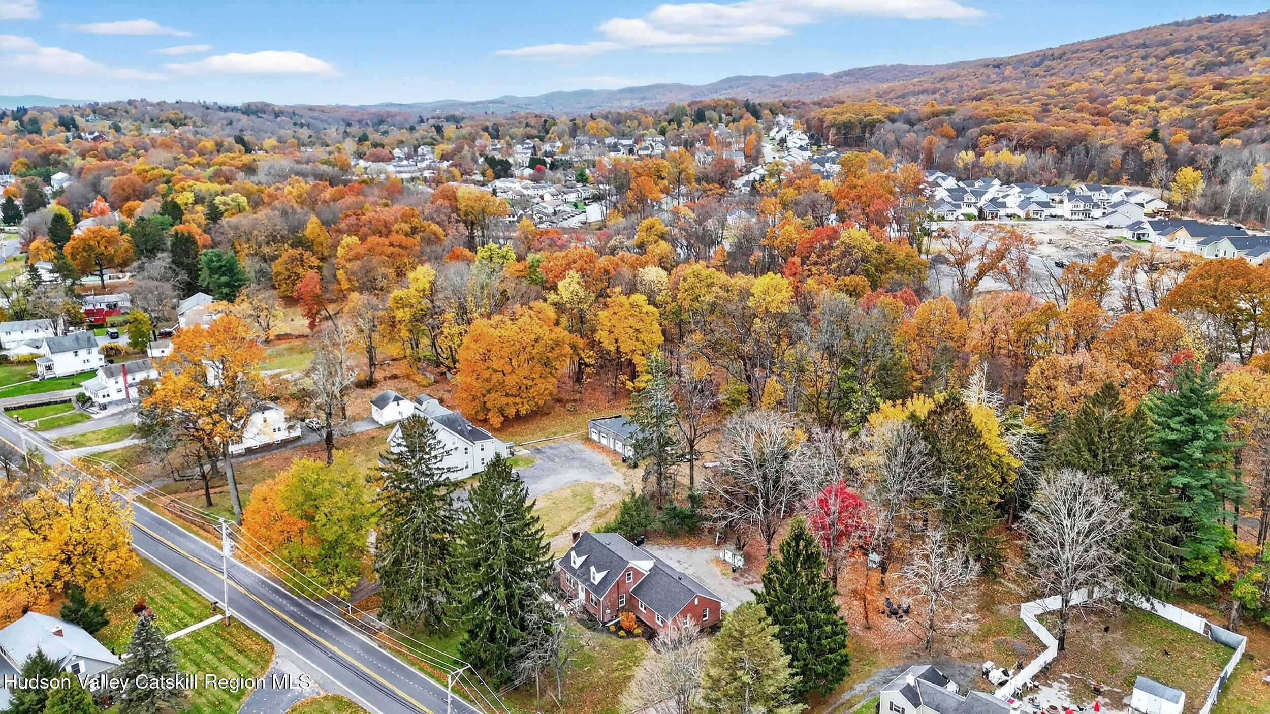 41 New Paltz Road Highland, NY 12528 - Photo 40 of 42 a view of city and mountain