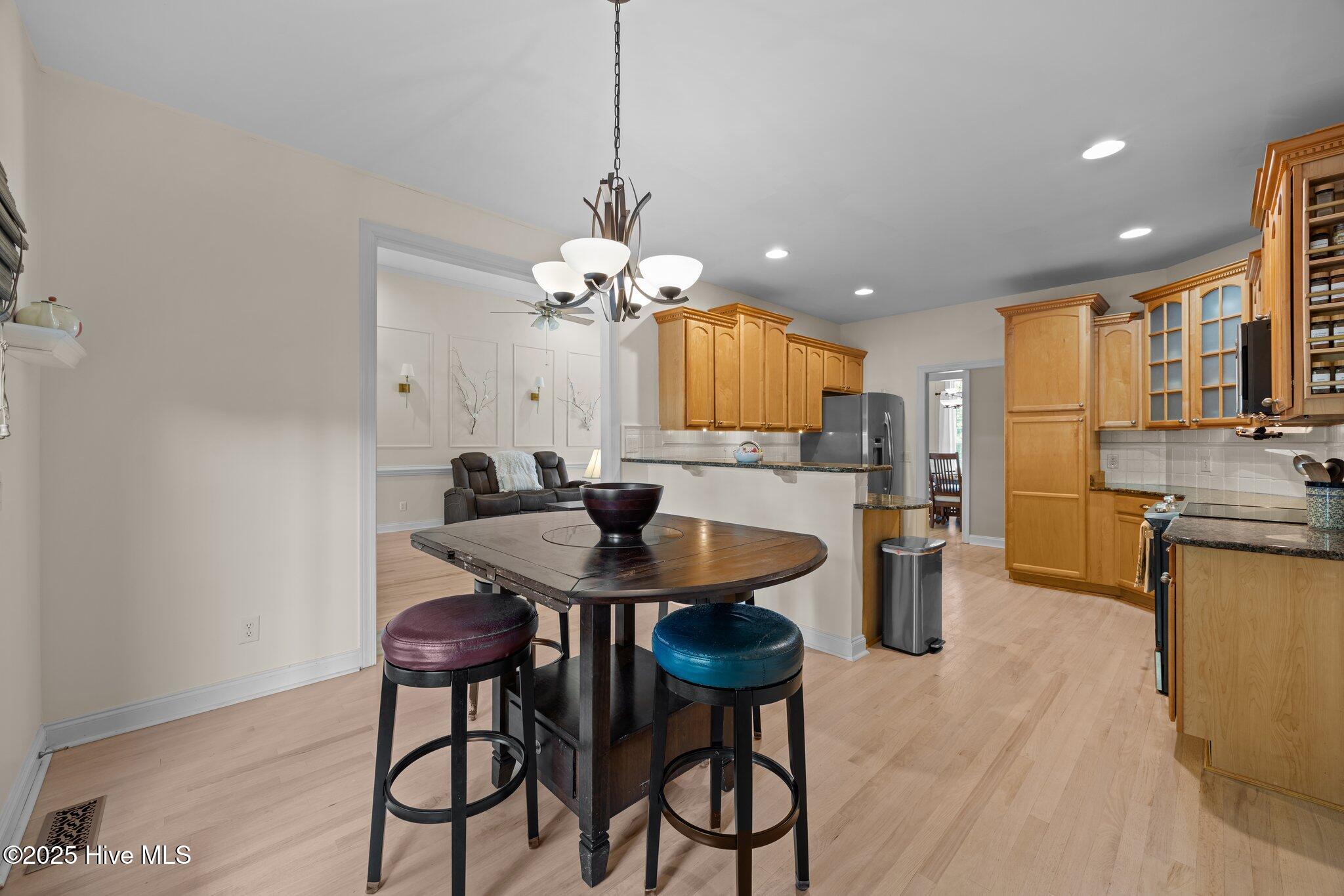 121 Evans Mill Road New Bern, NC 28562 - Photo 16 of 56 81-web-or-mls-0C0A4184