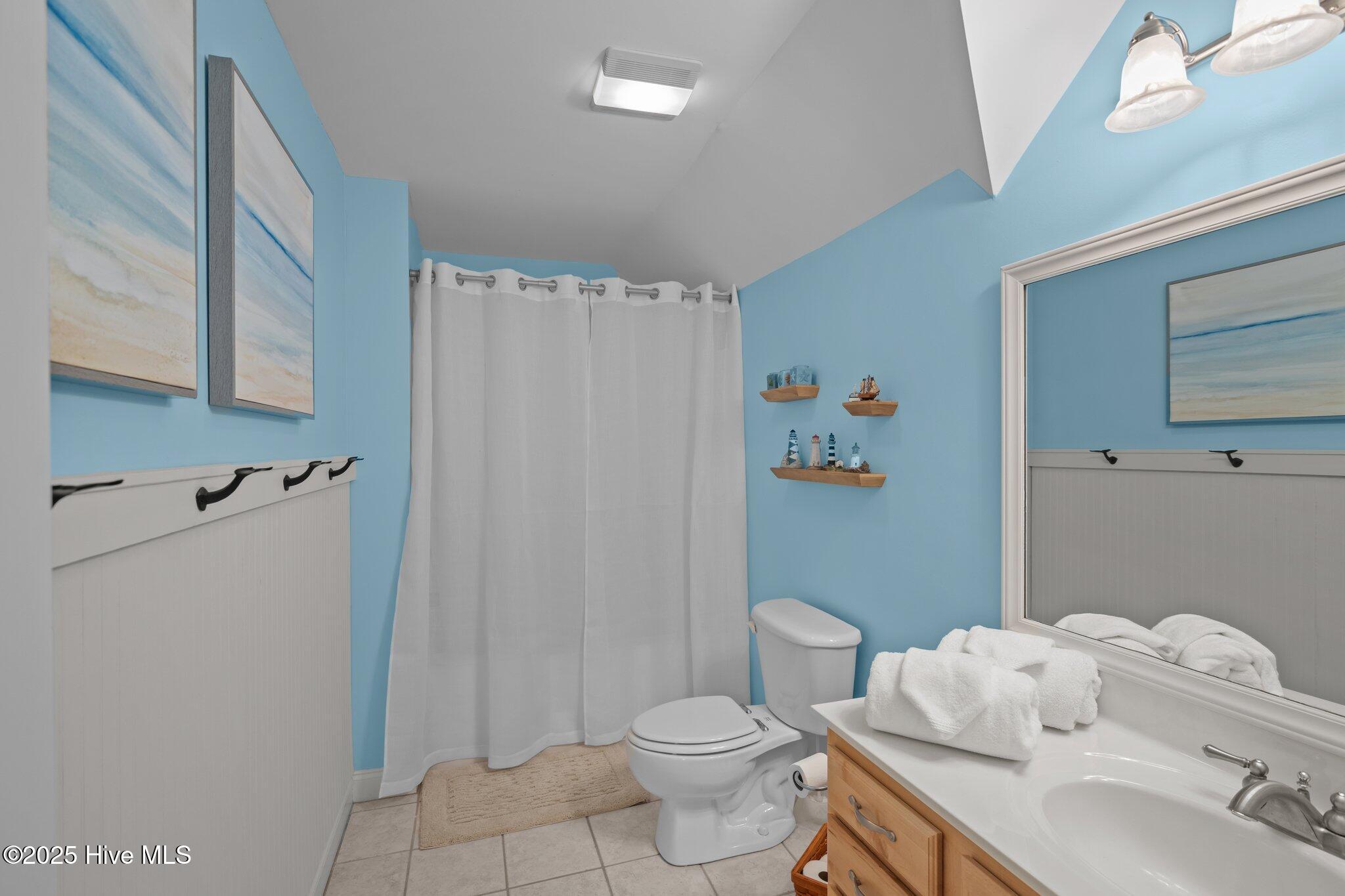 121 Evans Mill Road New Bern, NC 28562 - Photo 41 of 56 upstairs full bath