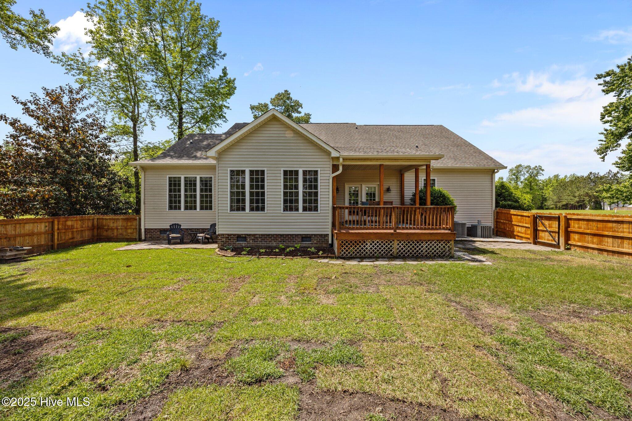 121 Evans Mill Road New Bern, NC 28562 - Photo 47 of 56 5-web-or-mls-0C0A4216