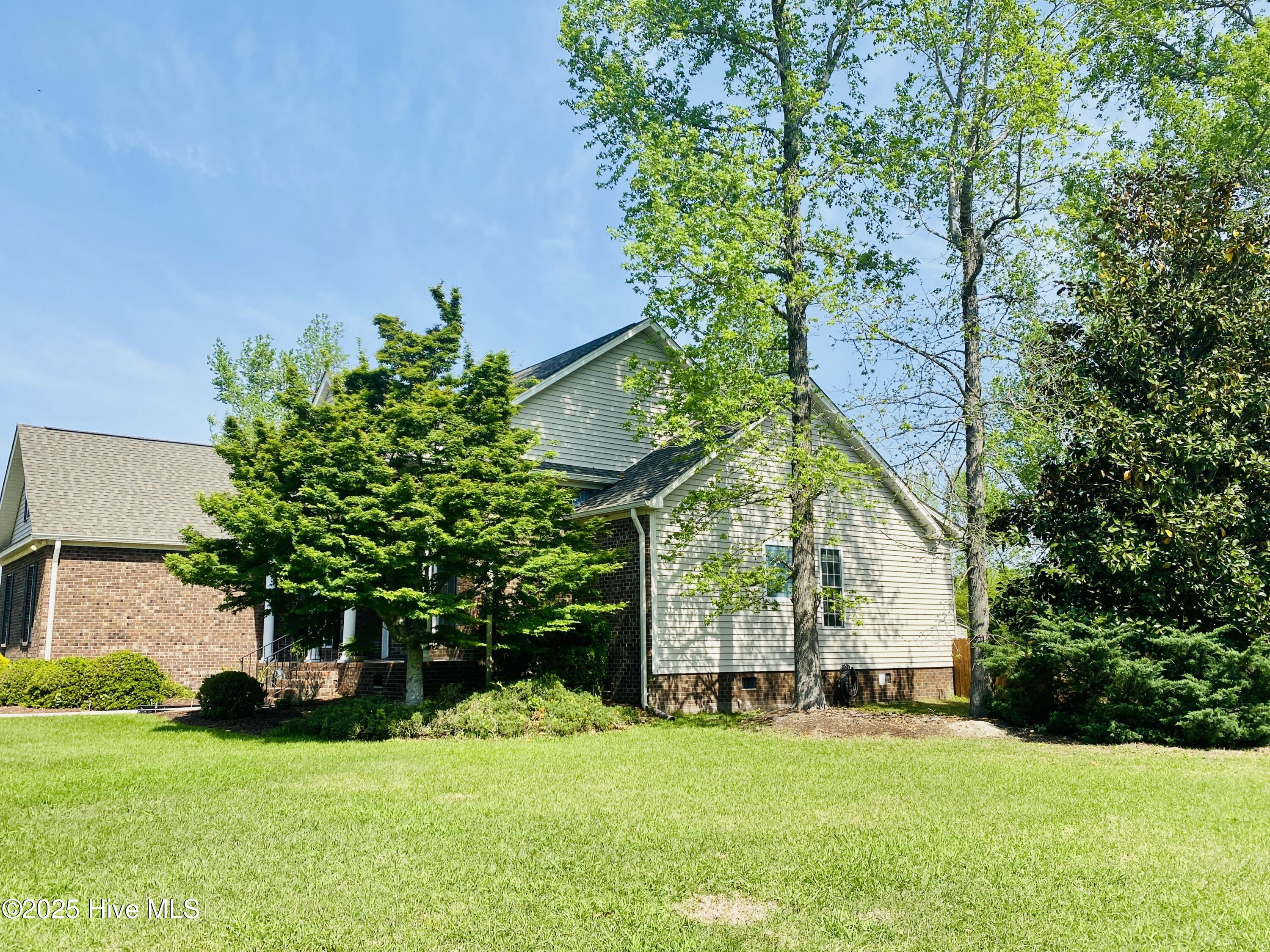 121 Evans Mill Road New Bern, NC 28562 - Photo 7 of 56 IMG_4712