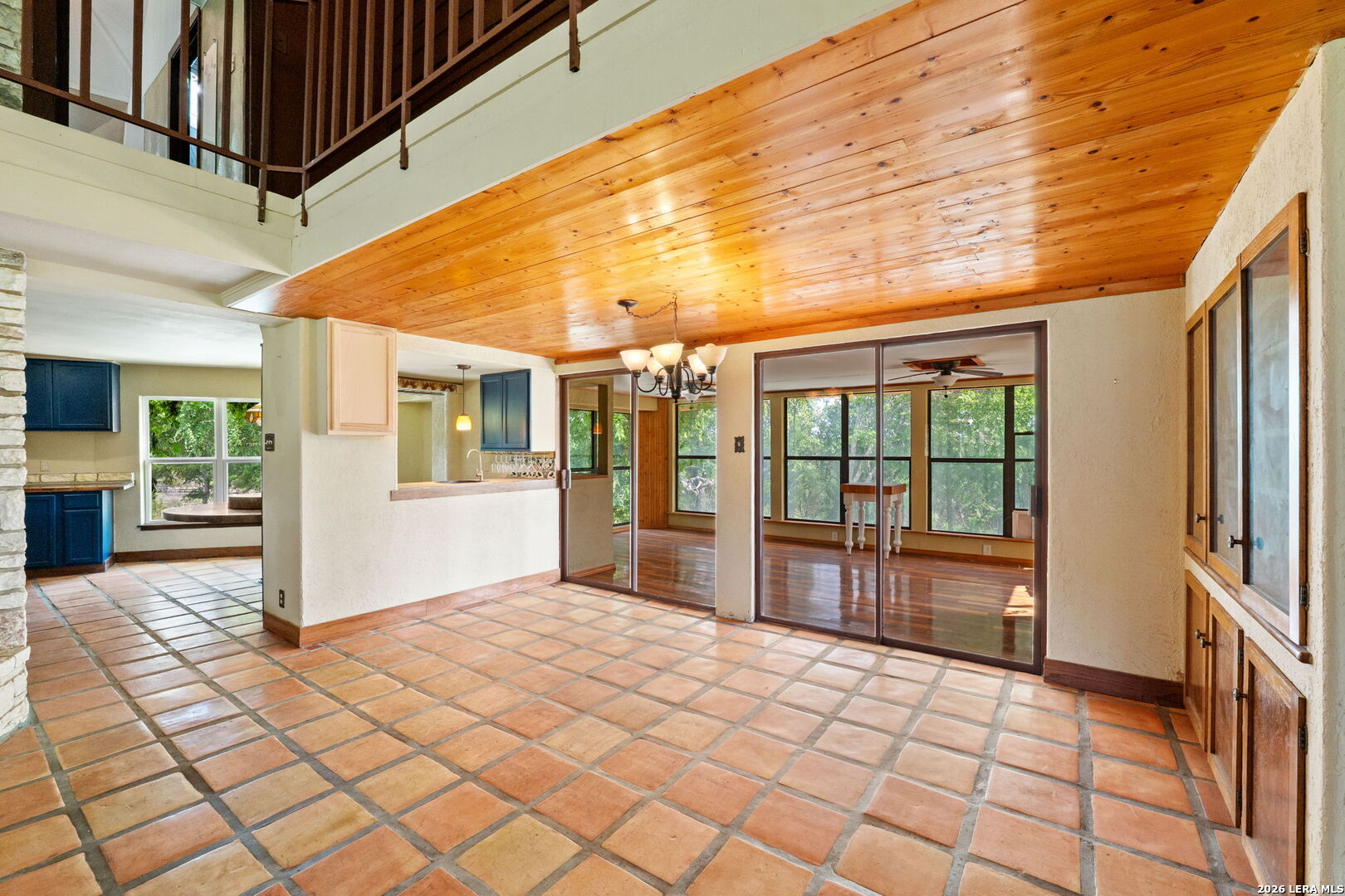 34 J Williams Road Boerne, TX 78006 - Photo 11 of 48