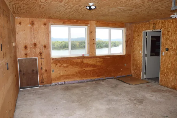 $199,500 | 223 North Hill Street, Fountain City, WI 54629