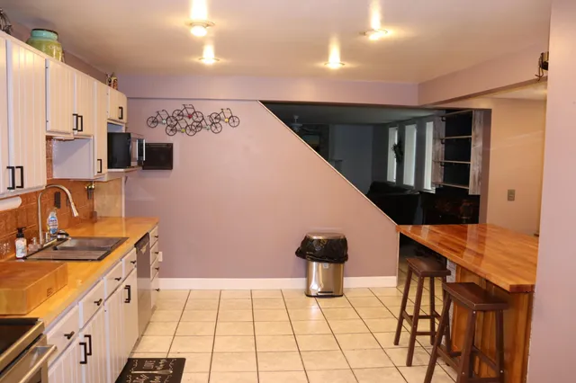 $199,500 | 223 North Hill Street, Fountain City, WI 54629