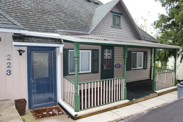 $199,500 | 223 North Hill Street, Fountain City, WI 54629