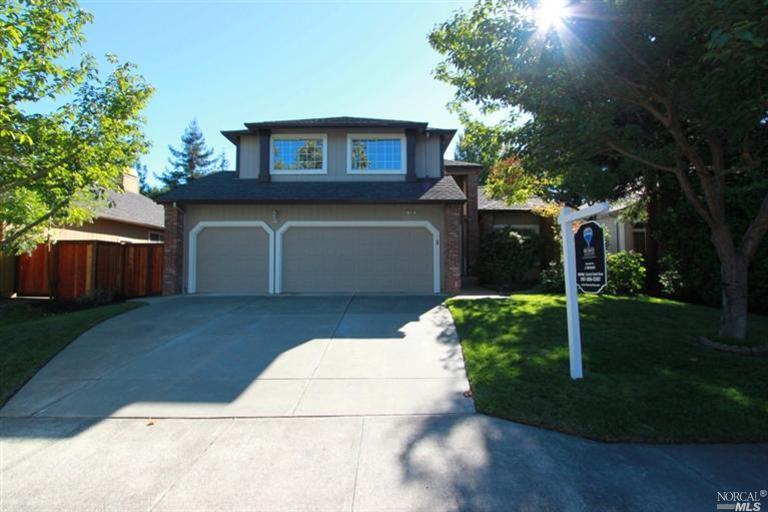 124 Hop Ranch Road Santa Rosa, CA 95403 - Photo 1 of 1 a front view of a house with a yard