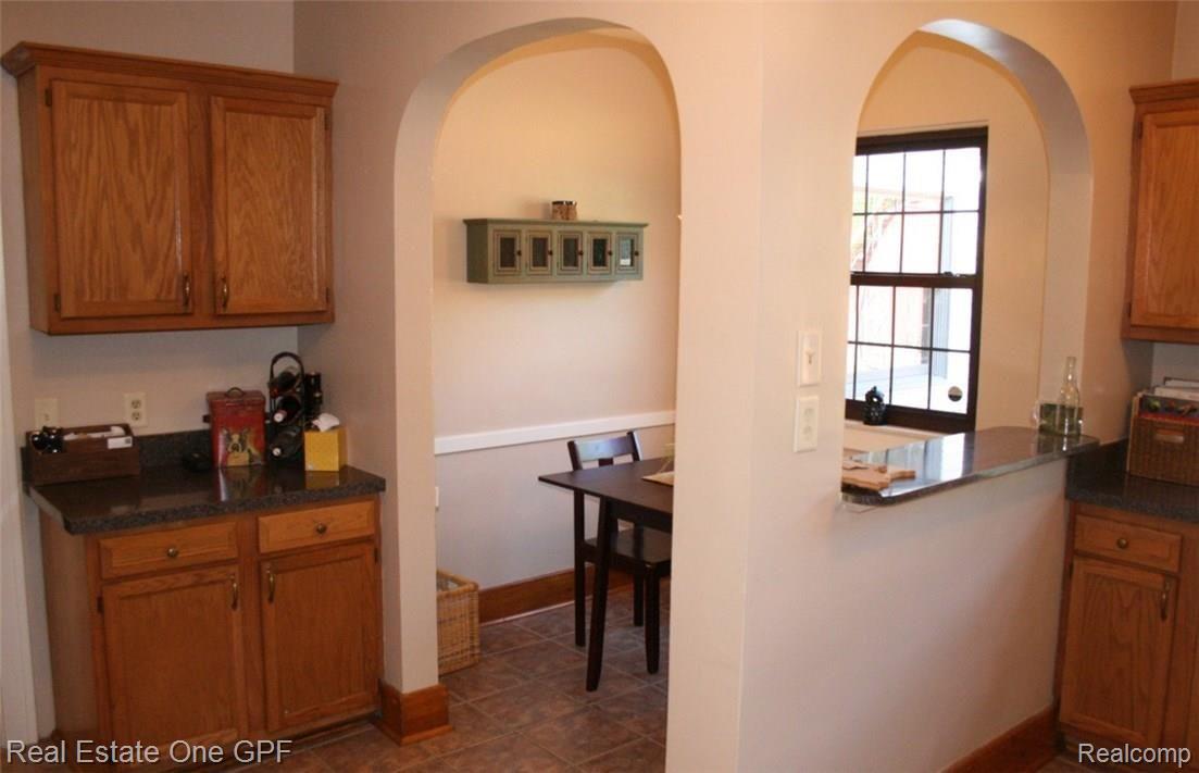 4810 Audubon Road Detroit, MI 48224 - Photo 19 of 36 19 IMG_4366.JPG