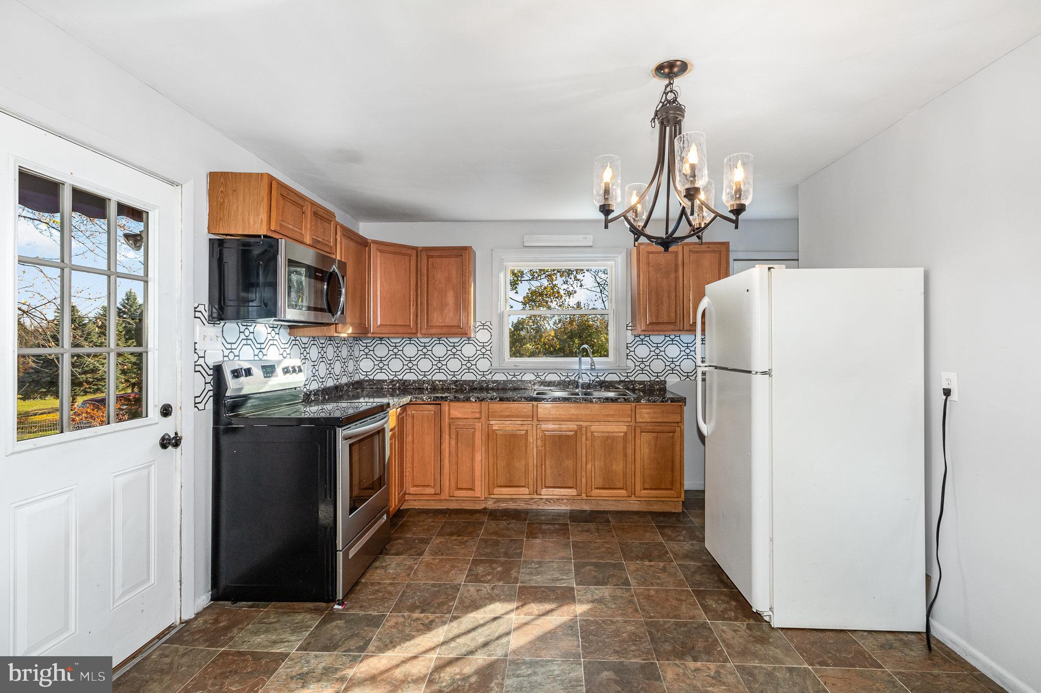 3401 Peters Mountain Road Halifax, PA 17032 - Photo 6 of 15