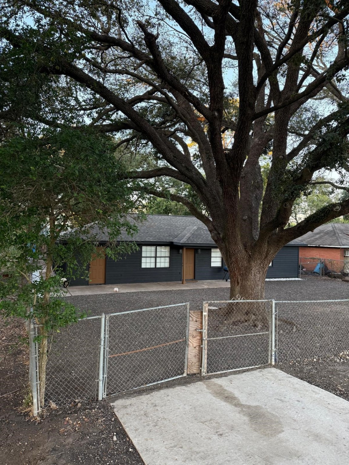 4323 Jamie Lane Houston, TX 77048 - Photo 3 of 15 a view of outdoor space and yard