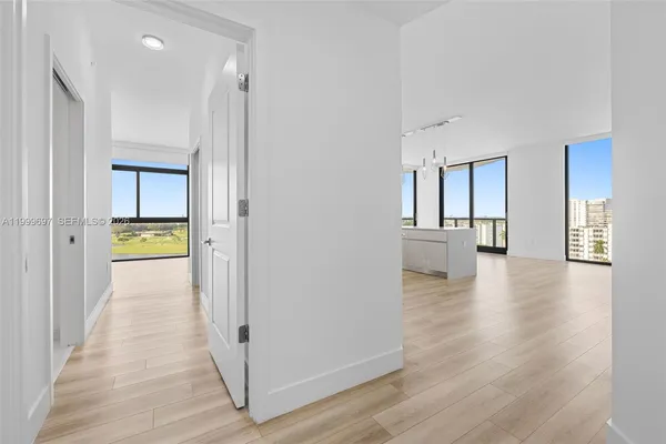 $4,475 | 101 Diplomat Parkway, Unit 2401, Hallandale Beach, FL 33009