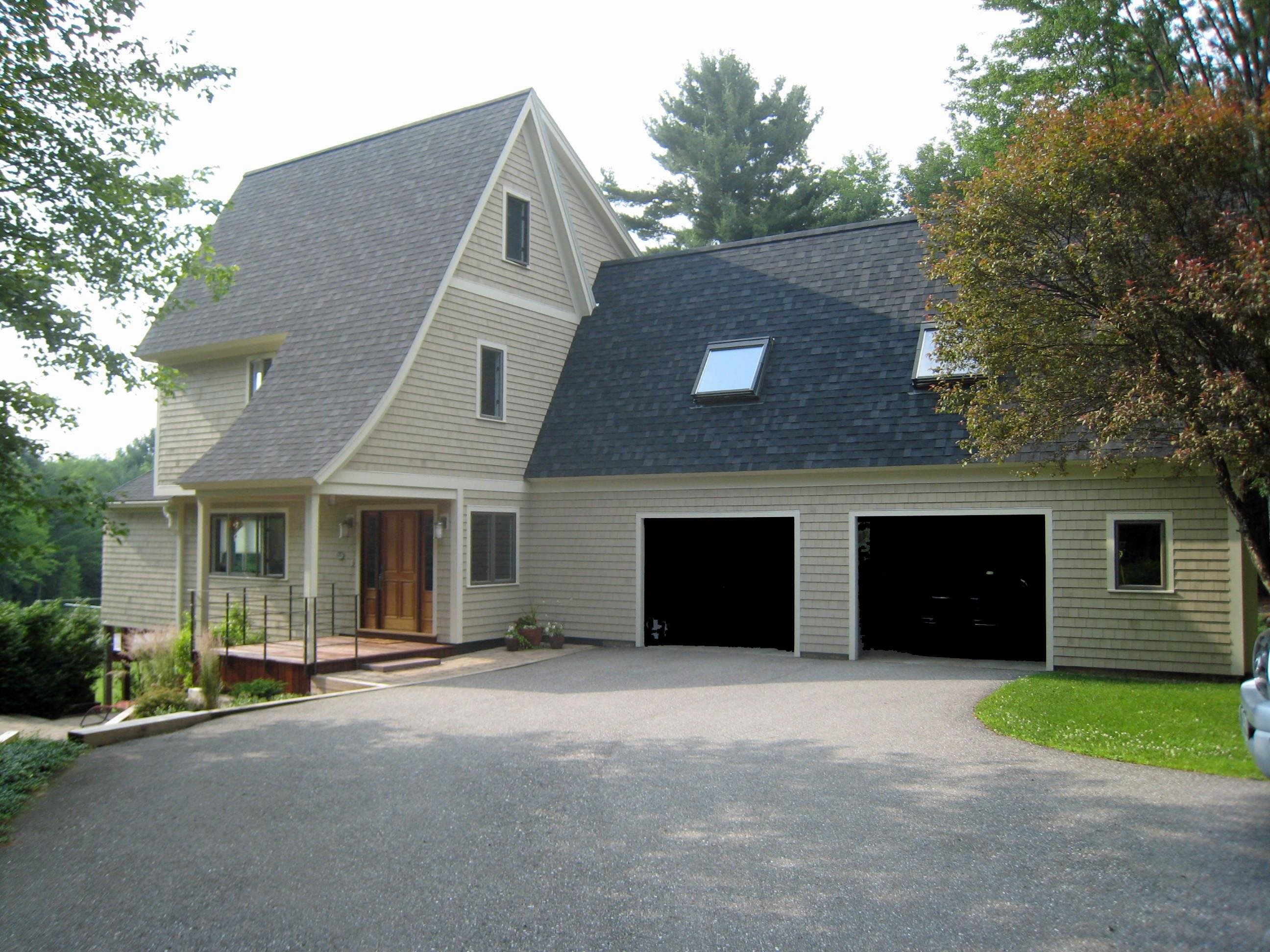 537 Thompson Road Shelburne, VT 05482 - Photo 1 of 3 Gallery Image 1