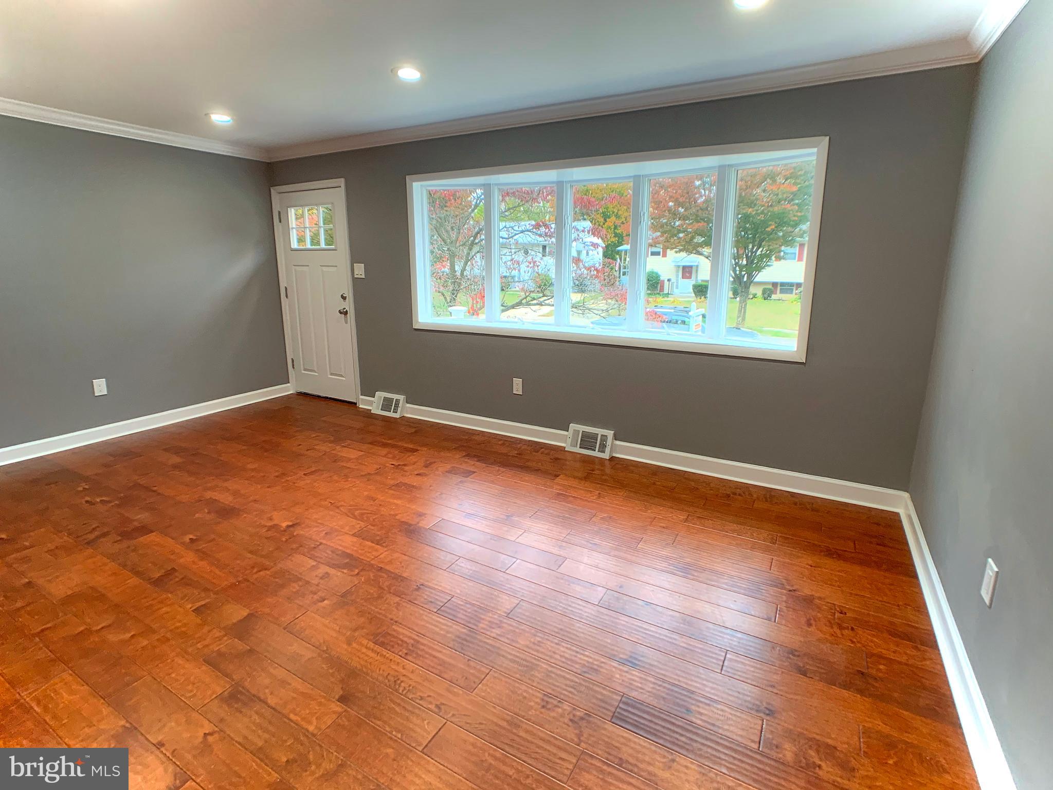 228 Candytuft Road Reisterstown, MD 21136 - Photo 3 of 18