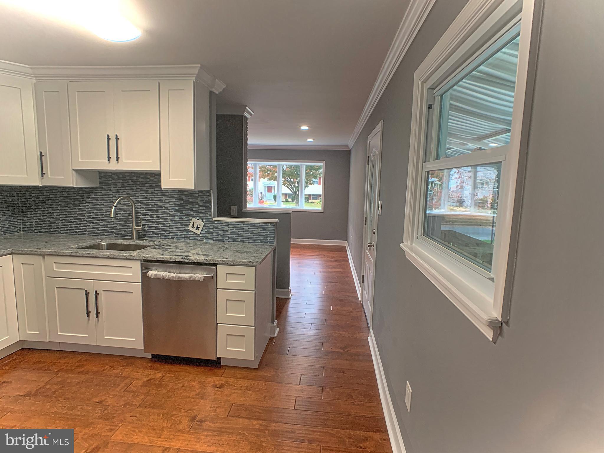 228 Candytuft Road Reisterstown, MD 21136 - Photo 7 of 18