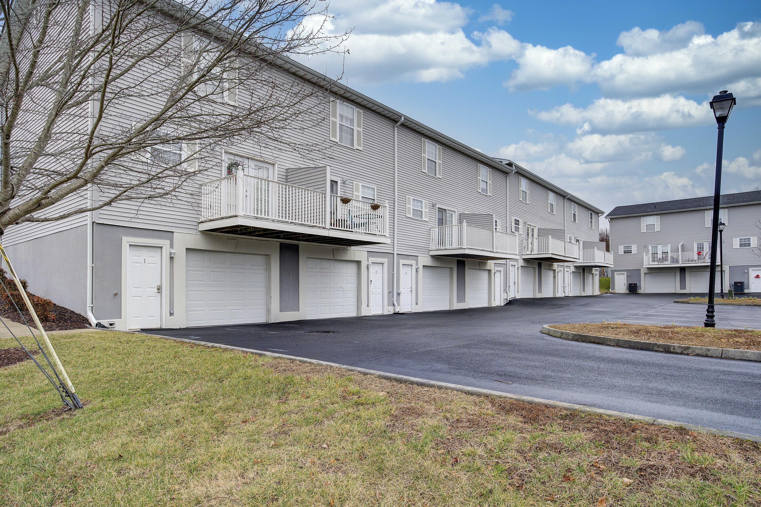 147 Old State Rte 34, Unit 1 Jonesborough, TN 37659 - Photo 4 of 28 OldState--2