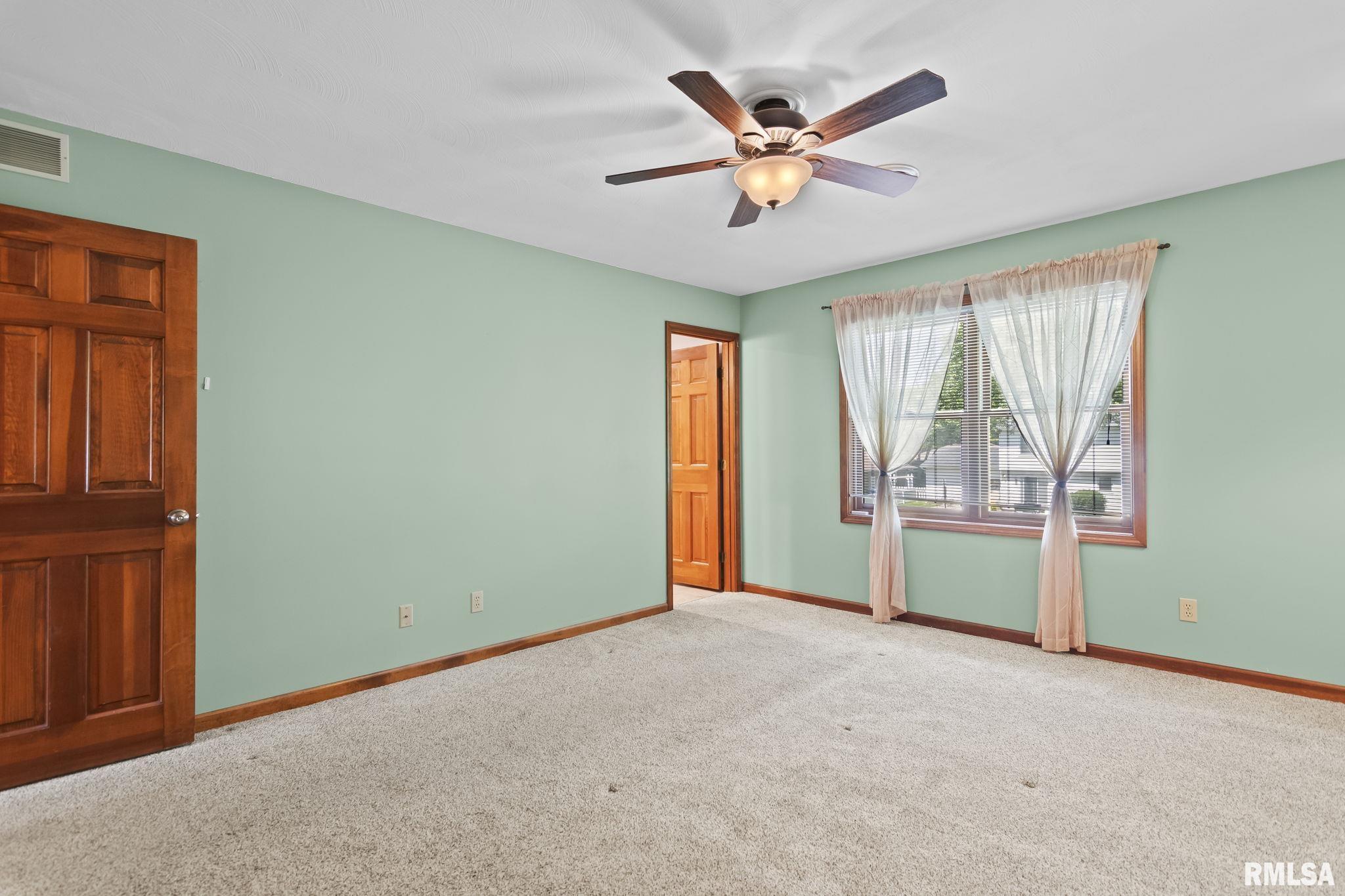 2529 Wydown Avenue Springfield, IL 62704 - Photo 24 of 52
